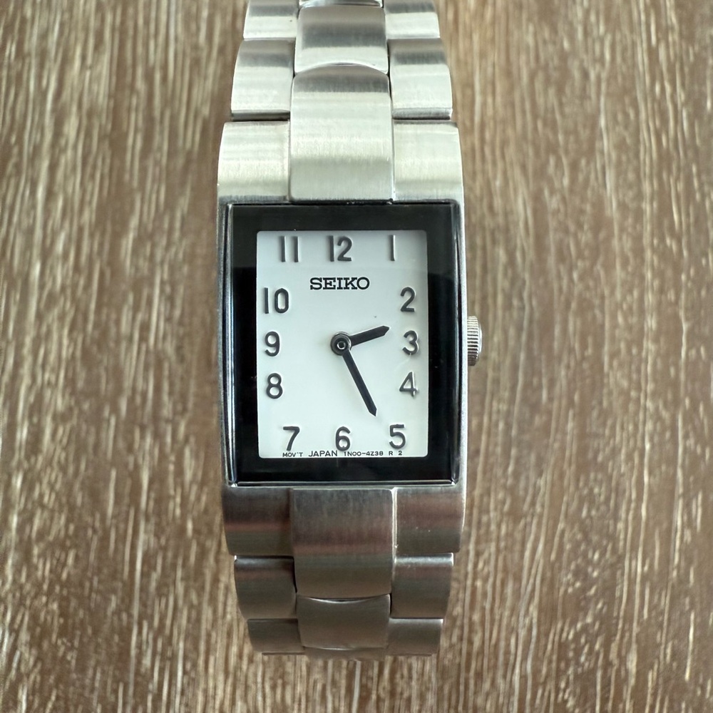 Seiko Silver Watch with White Dial